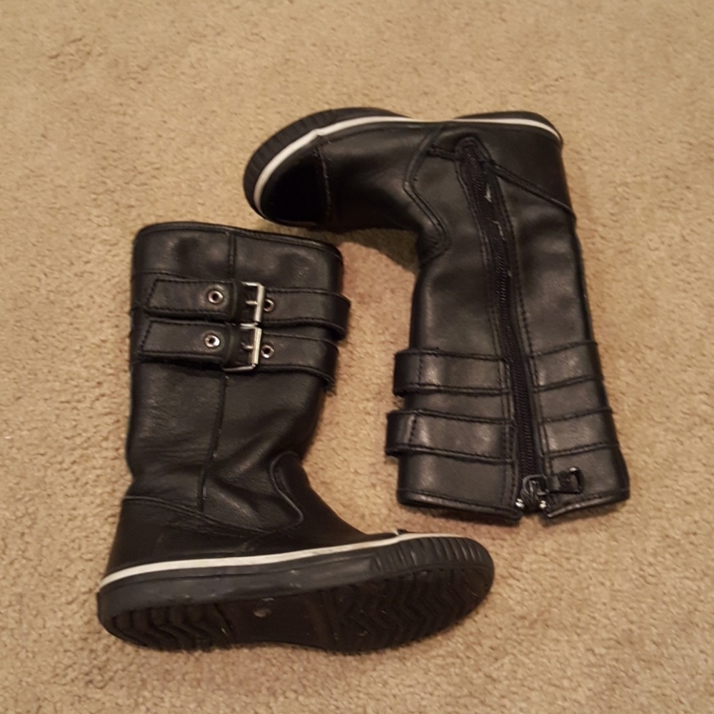Authentic Kids D&G Juniors boots, size 7.5